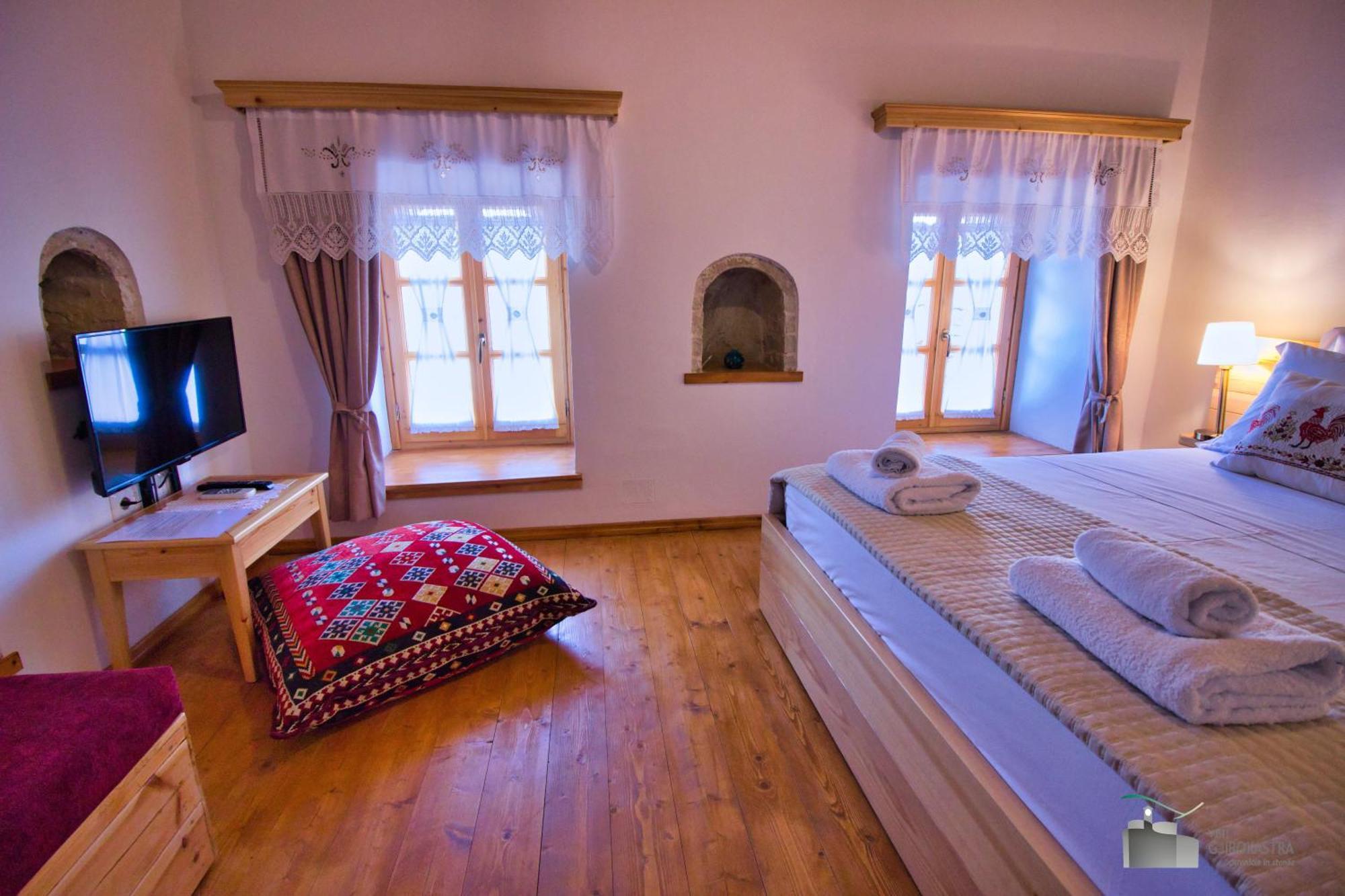 Argyropolis Boutique Hotel Гірокастра Екстер'єр фото